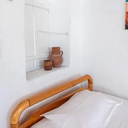 Heart Traditional Renovated House Apartament Kímolos
